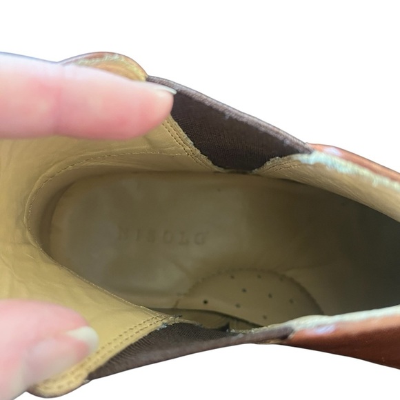 NISOLO Eva Everyday Chelsea Boot in Auburn - Picture 12 of 13